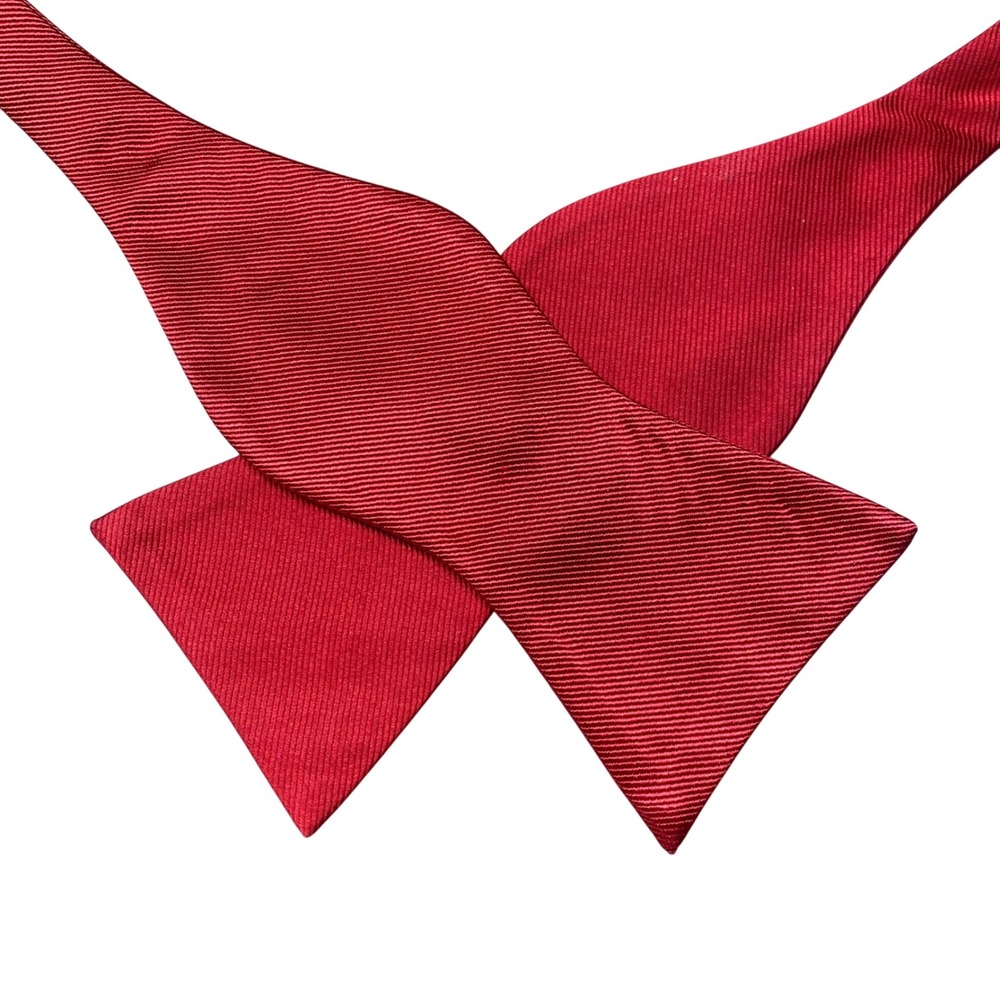 Tommy Hilfiger Mens Red Repp Silk Bowtie Self Tie Adjustable Formal Accessory